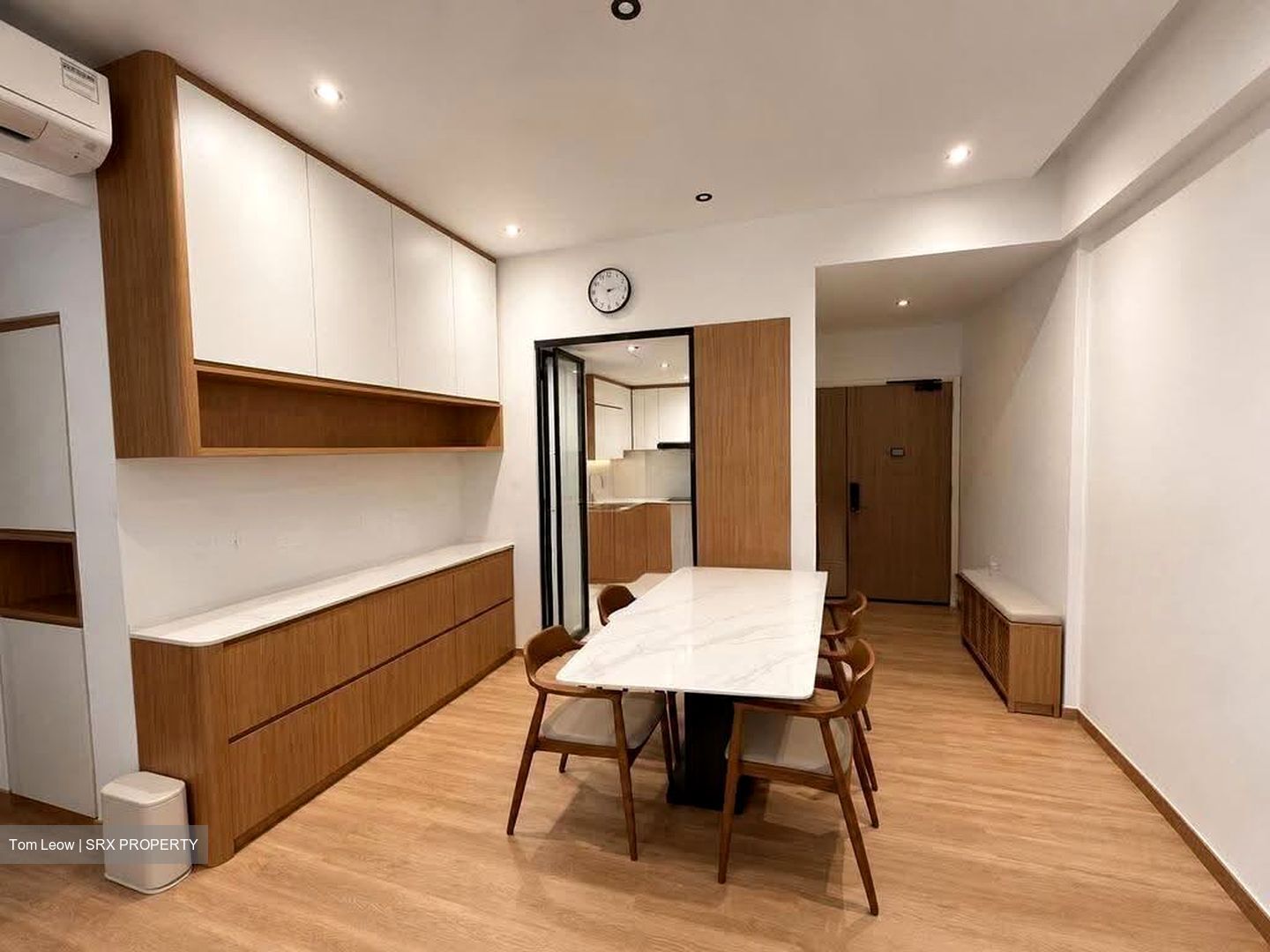 High Oak Condominium (D21), Condominium #621211081